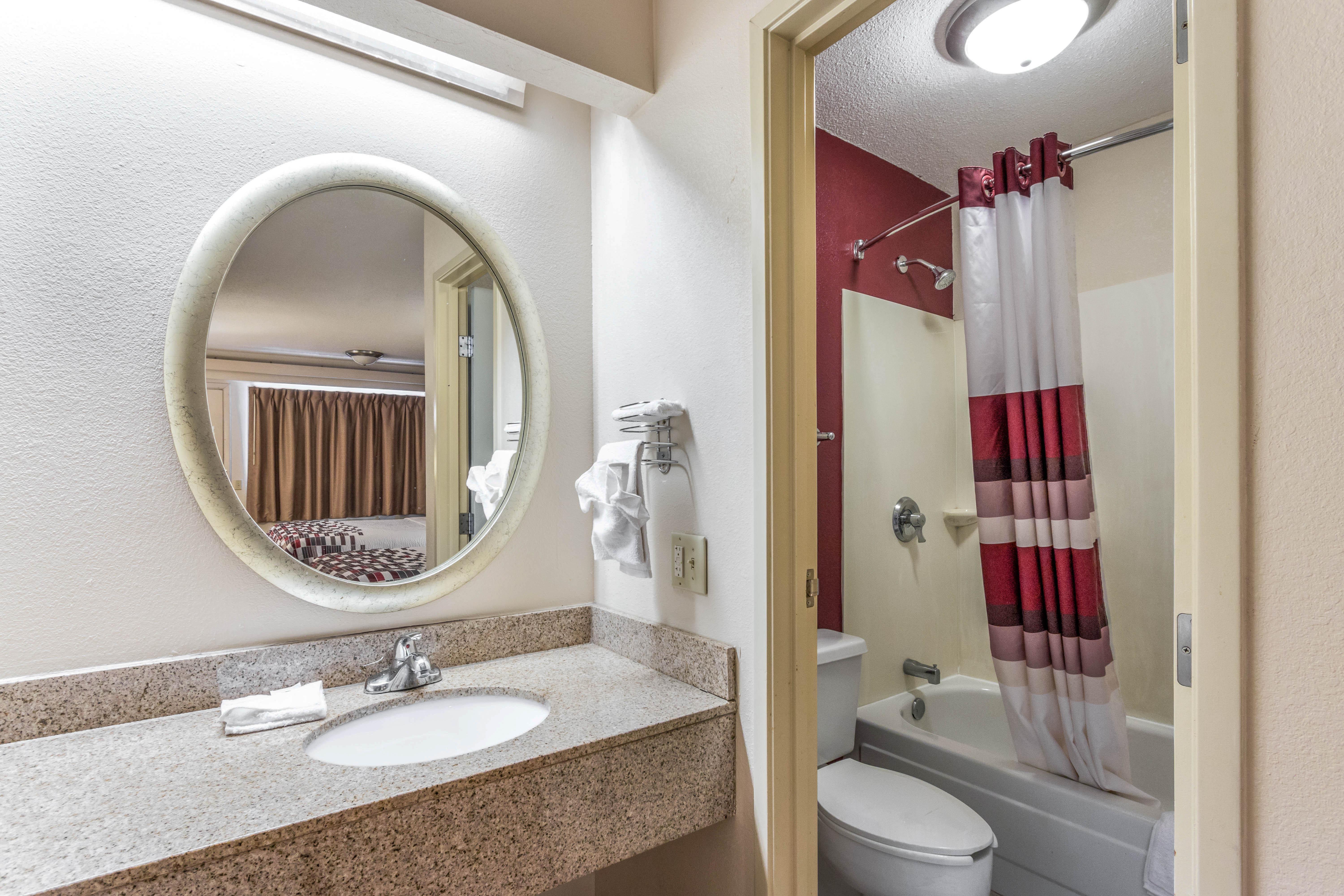 Red Roof Inn Columbia, Mo Dış mekan fotoğraf